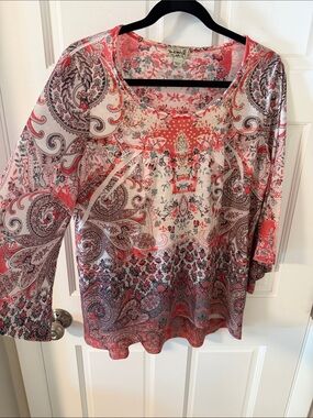 One World Coral Ivory Brown Mandala Paisley Print Tunic Blouse Boho
Size Large